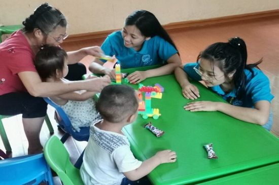 广西师范大学“青春微力量，爱心献社会”关爱自闭儿童活动顺利开展