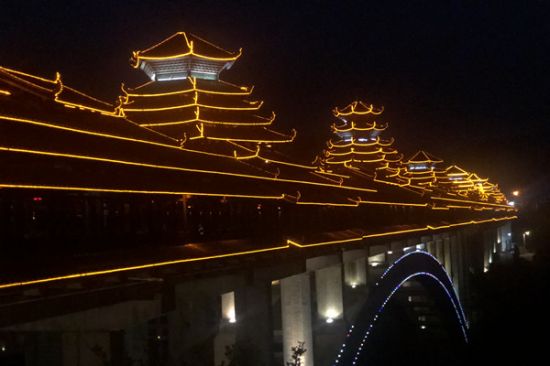 茶饭广销助发展，建筑旅游促经济——广西师范大学校艺术团调研小组助力扶贫侗族非遗文化