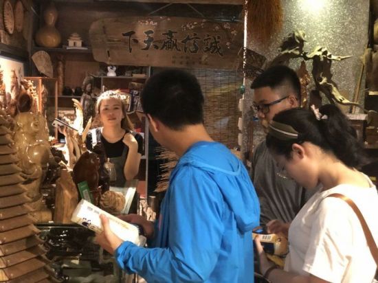 助力非遗文化 思考八寨传奇——广西师范大学侗情团队入程阳八寨古建筑群开展考察之旅