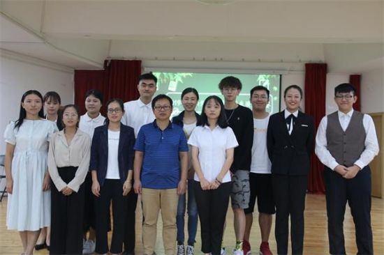 广西师范大学历史文化与旅游学院举办第六届师范生演讲比赛