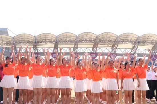 广西师范大学化学与药学学院在2019年体育文化艺术节暨第一届“青春舞动校园·我为祖国喝彩”青春舞大赛中取得佳绩