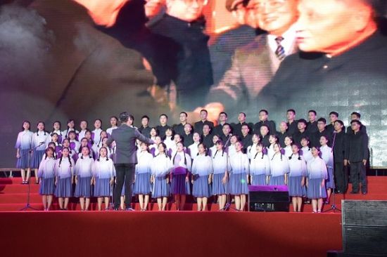 广西师范大学经济管理学院积极参加校合唱比赛