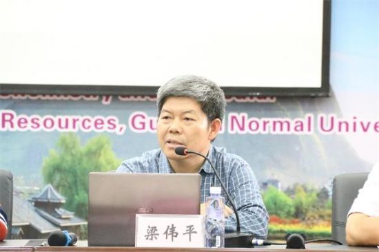 广西师范大学化学与药学学院开展优秀院友座谈会