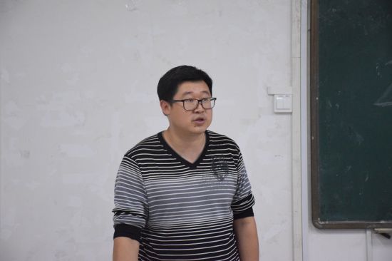 广西师范大学外国语学院成功举办2019年创新杯创业大赛宣讲会