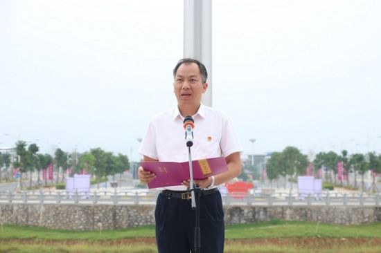 广西师范大学开展“我与祖国共奋进——国旗下的演讲” 特别主题团日活动