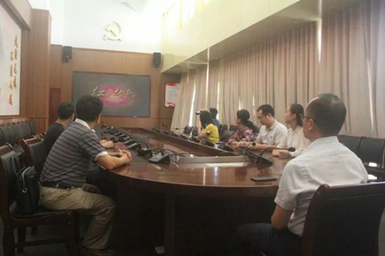 团市委“不忘初心、牢记使命”主题教育读书班“传承红色基因　坚守初心使命”专题研讨会召开