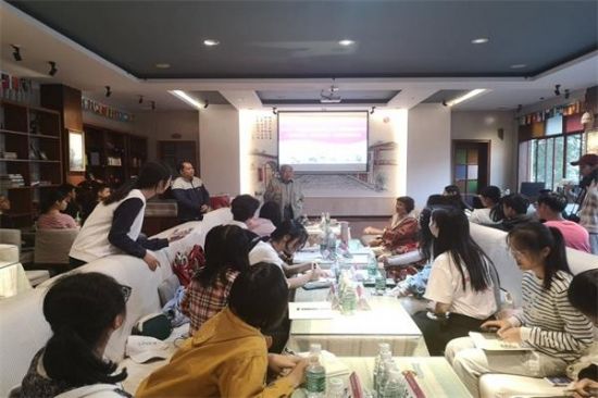 广西师范大学希望羽翼志愿服务团队获邀参与2019年钟敏贞乐群公益发展基金志愿服务培训项目展示会暨“王冠川助学金”获得者代表座谈会