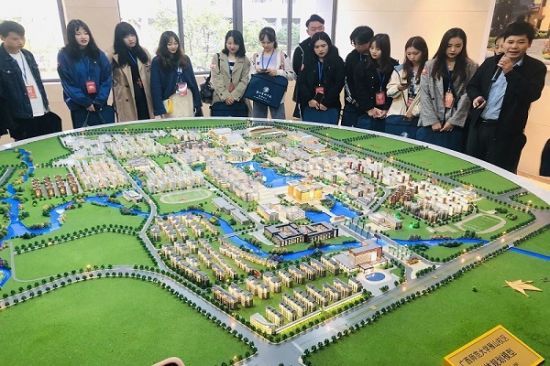 广西艺术学院团委到广西师范大学调研交流共青团工作