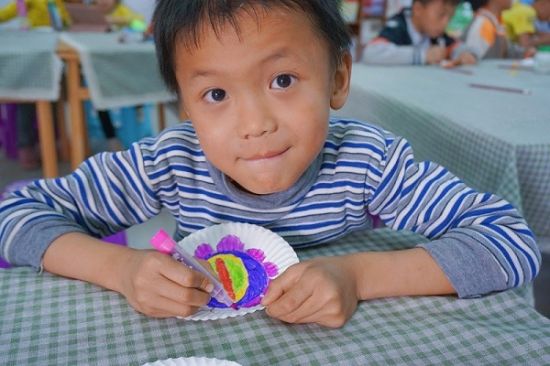 广西师范大学研究生支教团赴希望小学开展“艺起成长”艺术启蒙活动