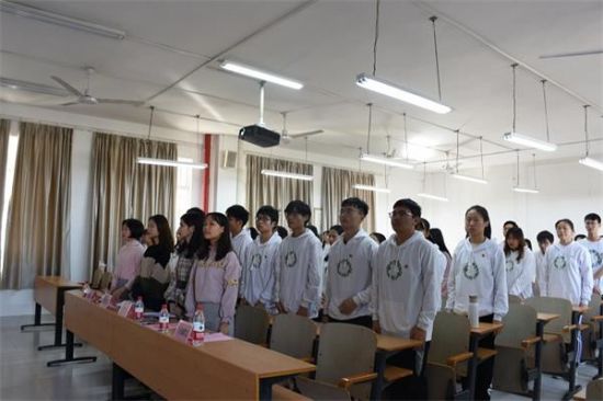 广西师范大学政治与公共管理学院开展“支部团课我来讲”微团课之“以青春之我 创青春之中国”