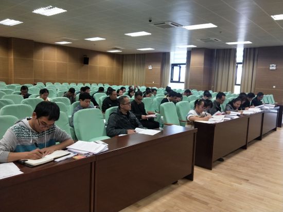 隆安县团委召开2019年度隆安县县直机关、企事业单位团支部书记抓团建述职评议会