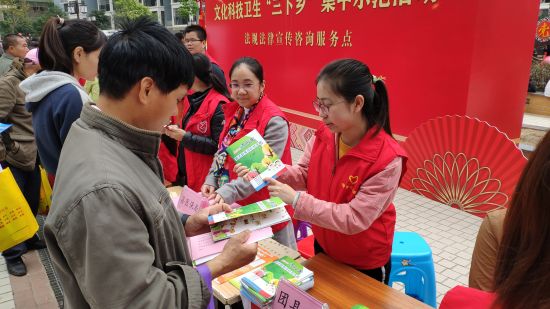 隆安青年志愿者服务2020年“我们的中国梦”—文化进万家南宁启动仪式