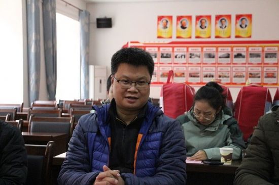 广西师范大学团委党支部看望研究生支教团资源分团