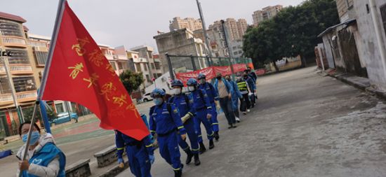 战“疫”前线－－北海青年突击队