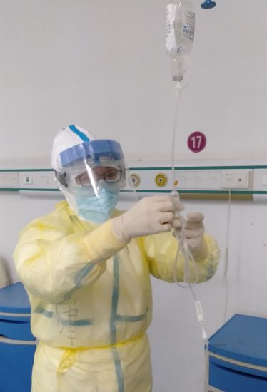 战疫一线：李丽津-春花灿烂时，待我凯旋，再去补拍婚纱照！