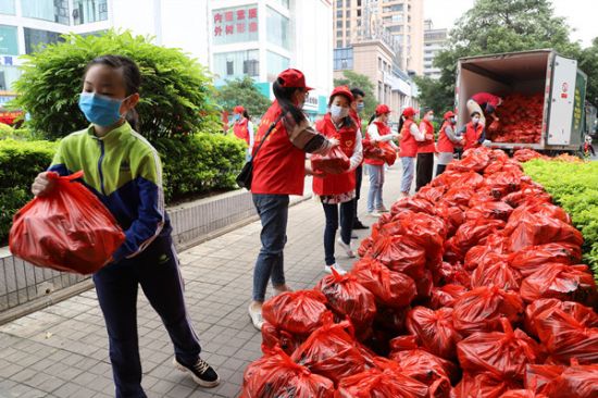 “青春助农　心有所薯”红薯大卖！