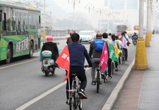 同在地球上 共享大自然