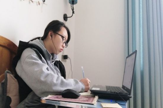 广西师范大学2019级统计学团支部举办“同心战‘疫’，同‘屏’共振”线上主题团日活动