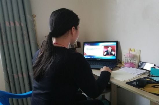 【战疫情】广西师范大学政治与公共管理学院在线观看“全国大学生同上一堂疫情防控思政大课”