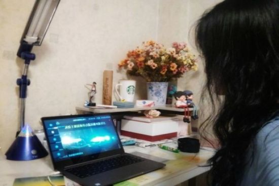 【战疫情】铸牢中华民族共同体意识，凝聚磅礴力量共同战“疫” ——广西师范大学政治与公共管理学院组织学生观看“三月三”学校民族团结进步教育线上课程