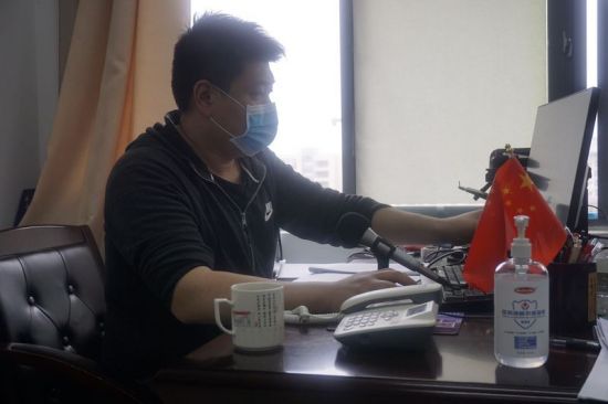 广西师范大学计算机科学与信息工程学院/软件学院开展“同心抗疫”——同上一堂毕业年级周日例会课