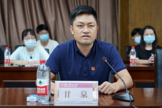 广西师范大学第一届“科研活动月”之本科生学术科技创新达人沙龙成功举办