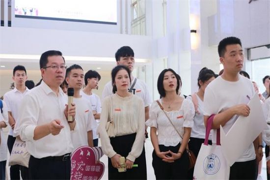 听校长讲校史校情——广西师范大学成功举办第五十期“校长有约”活动