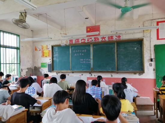 团兴业县委顺利开展2020年国家网络安全宣传周系列活动