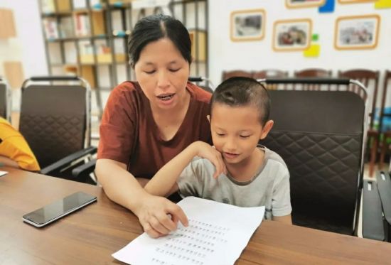 团融水县委| 同讲普通话 携手进小康