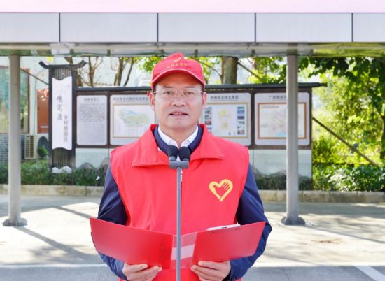 阳朔县开展“ 擦亮‘国家级旅游度假区’金质招牌 助力乡村振兴”大型志愿服务活动