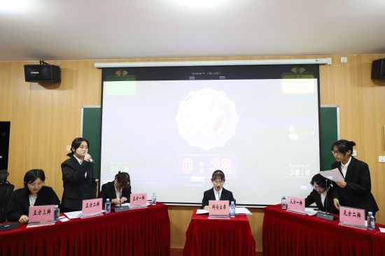 广西民族大学文学院第十一届“读研写演审美体验工程”之辩论赛决赛完美收官