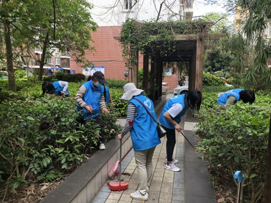北海创城青年突击队丨文明创城常态化,志愿服务进行中